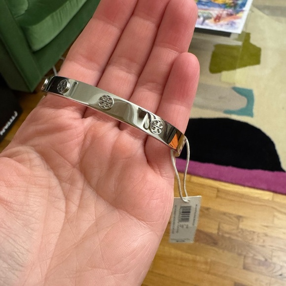 NWT TORY BURCH MILLER STUD HINGE BRACELET - Picture 4 of 5